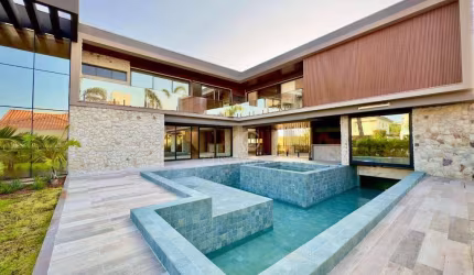 Mansão Jardins Ibiza | 660 m2 de Altíssimo Padrão.