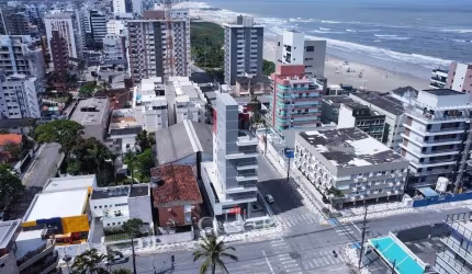 Cobertura duplex NOVA na Praia Mansa!