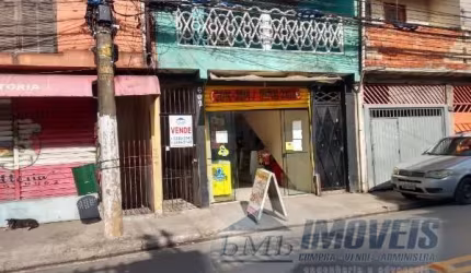 Casa comercial à venda na Rua Doutor José Gravonski, 604, Jardim Lajeado, São Paulo por R$ 550.000