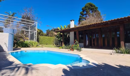 Casa com 3 quartos à venda no Bortolan, Poços de Caldas , 426 m2 por R$ 2.300.000