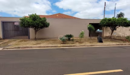 Residência de Luxo à Venda em Campo Grande-MS: 4 Quartos, 1 Suíte, 222m² no Parque Residencial Rita Vieira
