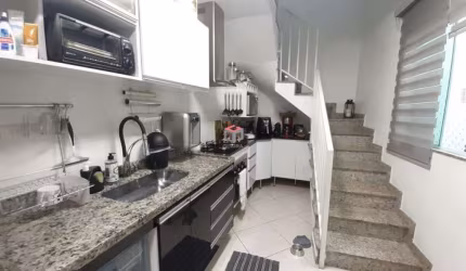 More em uma casa suspensa !