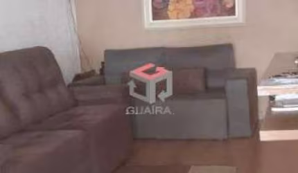 Sobrado de 250 m² localizado no Bairro dos Casas em São Bernardo do Campo/SP.