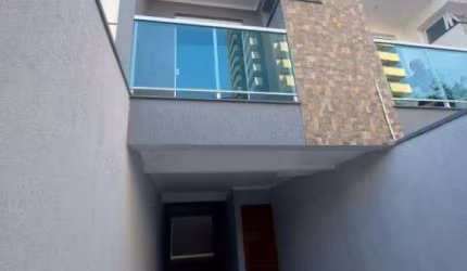 Sobrado à venda 2 quartos 2 suítes 2 vagas no Bairro Assunção - Santo André - SP