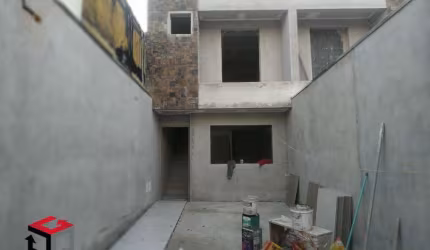 Casa à venda 4 quartos 2 suítes 2 vagas Camilópolis - Santo André - SP