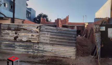 Casa à venda 4 quartos 2 suítes 2 vagas Camilópolis - Santo André - SP