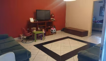 Salão comercial com 290 m²+ 2 sobrados- Bairro Eldorado- Diadema