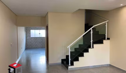 Sobrado à venda 3 quartos 3 suítes 4 vagas Oratório - Santo André - SP