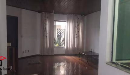 Sobrado à venda 3 quartos 1 suíte 4 vagas Dos Pássaros - São Bernardo do Campo - SP