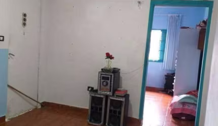 Casa de 80m² no Taboão em Diadema - SP