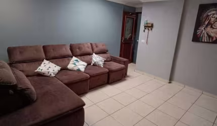 Casa à venda 2 quartos 2 vagas Jaçatuba - Santo André - SP