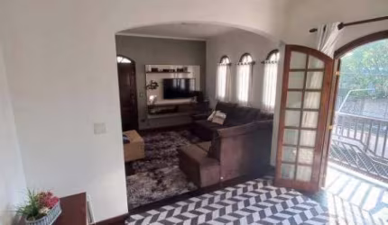 Casa à venda 3 quartos 1 suíte 3 vagas Utinga - Santo André - SP