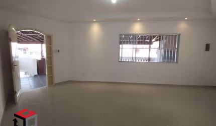 Terreno com 3 casas no bairro Taboão
