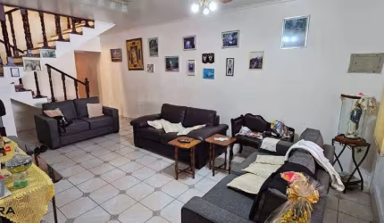 Sobrado à venda 3 quartos 2 vagas Rudge Ramos - São Bernardo do Campo - SP