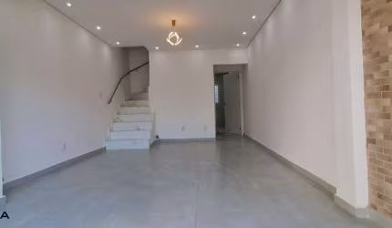 Sobrado todo reformado com salas pra atender o seu negócio no Santa Paula-Oportunidade