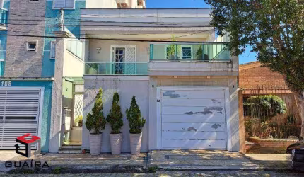 Sobrado à venda 4 quartos 2 suítes 3 vagas Alzira - Santo André - SP
