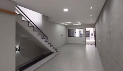 Sobrado à venda 3 quartos 3 suítes 2 vagas Das Nações - Santo André - SP