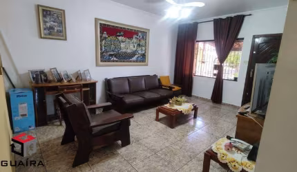 Casa à venda 3 quartos 2 vagas Alves Dias - São Bernardo do Campo - SP