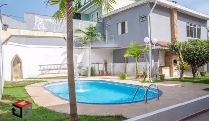 Casa à venda 5 quartos 1 suíte 6 vagas Dos Casa - São Bernardo do Campo - SP