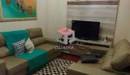 Casa com 240m² localizado na Vila Alzira em Santo André- SP.