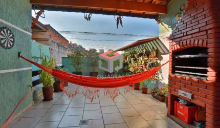 Casa a venda com 167 m² localizada no Jardim do Estádio em Santo André/SP.