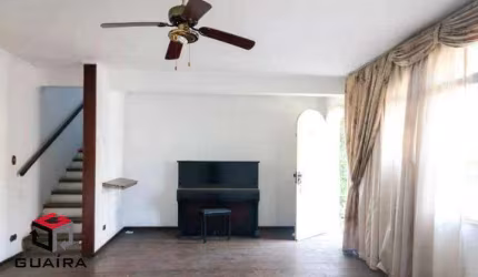 Sobrado à venda 3 quartos 1 suíte 2 vagas Centro - Santo André - SP