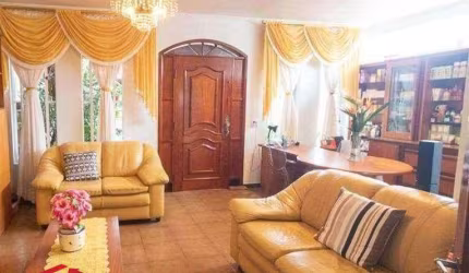 Casa à venda 3 quartos 1 suíte 6 vagas Das Nações - Santo André - SP