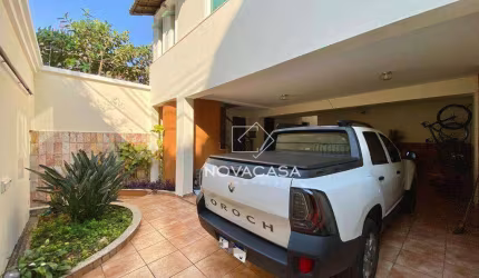 Casa com 3 dormitórios à venda, 183 m² por R$ 750.000,00 - Planalto - Belo Horizonte/MG