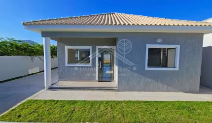 Casa para Venda em Maricá, Jardim Atlântico Oeste (Itaipuaçu), 3 dormitórios, 1 suíte, 2 banheiros, 3 vagas