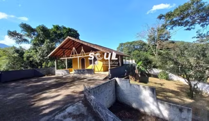 Casa para Venda em Guapimirim, Iconha, 2 dormitórios, 1 suíte, 2 banheiros, 1 vaga