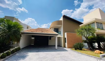 Casa para Locação em Marília, Parque das Esmeraldas, 4 dormitórios, 2 suítes, 1 banheiro, 4 vagas