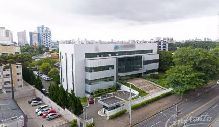 Prédio para alugar na Mal. Humberto de Alencar Castelo Branco, 800, Cristo Rei, Curitiba, 3820 m2 por R$ 152.800