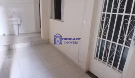 CASA DE 1 DORM PARA LOCAÇÃO - R$ 1.200,00