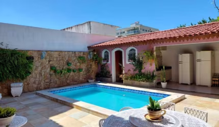 Casa à venda, 229 m² por R$ 1.250.000,00 - Vila Valqueire - Rio de Janeiro/RJ