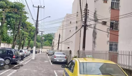 Apartamento com 2 dormitórios à venda, 52 m² por R$ 120.000,00 - Praça Seca - Rio de Janeiro/RJ