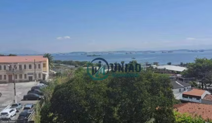 Lindo apartamento com 2 dormitórios, vista livre, excelente localização !