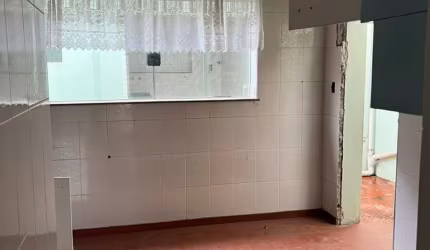 Casa comercial ou residencial/ 111 m²/ Ótima localização/ Vl. Independência