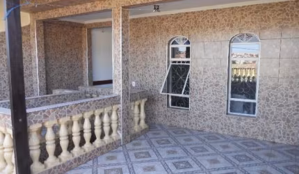 Casa à venda/ 2 Dorm./ Suíte/ Varanda/ Ac. Av. Paulo Emanuel de Almeida