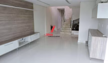 Apartamento em Condomínio Triplex para Venda no bairro Vila Galvão, 3 dorm sendo 1 suíte, 3 vagas, 175 m