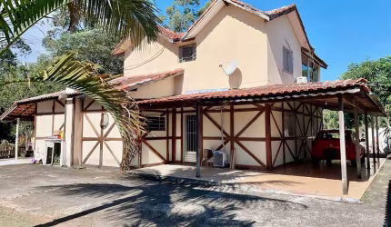 Chácara / sítio com 3 quartos à venda em Santana, São José dos Campos  por R$ 750.000