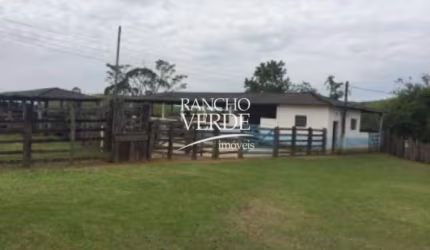 Fazenda à venda no Centro, Cruzeiro  por R$ 5.500.000