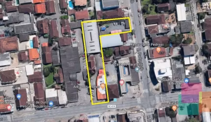 Terreno à venda na Avenida Getúlio Vargas, --, Anita Garibaldi, Joinville por R$ 5.400.000