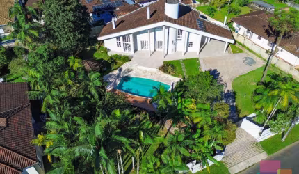 Casa com 4 quartos à venda na Rua João Krisch, --, Glória, Joinville por R$ 2.700.000