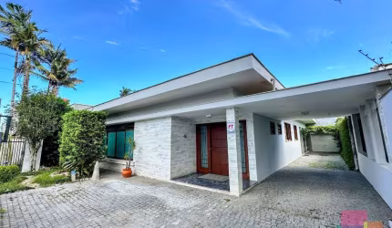 Casa comercial à venda na Rua Alexandre Schlemm, --, Anita Garibaldi, Joinville por R$ 1.190.000