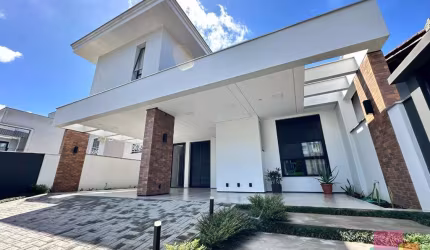 Casa com 5 quartos à venda na Rua Willibaldes Silveira de Souza, --, Jardim Sofia, Joinville por R$ 1.900.000