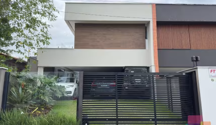 Casa com 3 quartos à venda na Alfândega, --, Saguaçu, Joinville por R$ 1.590.000