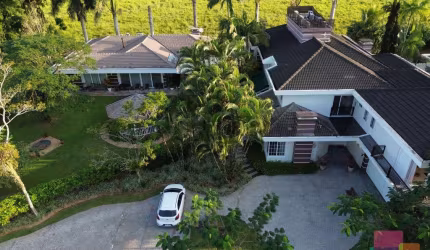 Casa em condomínio fechado com 4 quartos à venda na Estrada da Ilha, --, Pirabeiraba, Joinville por R$ 10.000.000