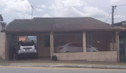 EXCELENTES CASAS NO CENTRO DE CARAPICUIBA
