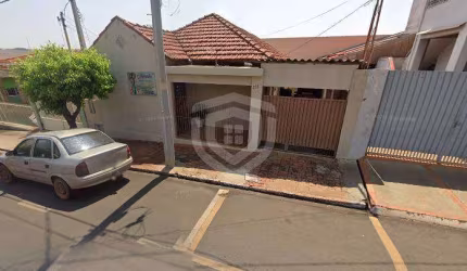 Casa para venda no centro de Areava