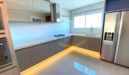 Apartamento para alugar no bairro Centro - Balneário Camboriú/SC